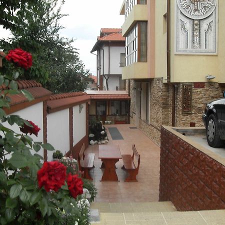 Стаи За Гости - Семейна Къща За Гости Ивел Bansko Exterior foto